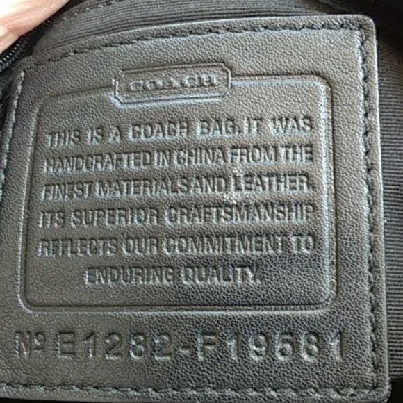 Coach signature hobo purse - Picture 7 of 8